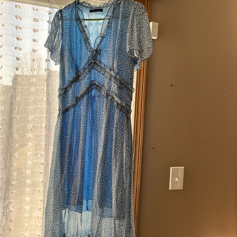 Simplee dress
